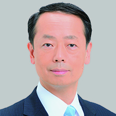 大崎　秀治