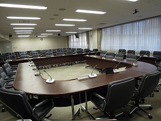 第1委員会室